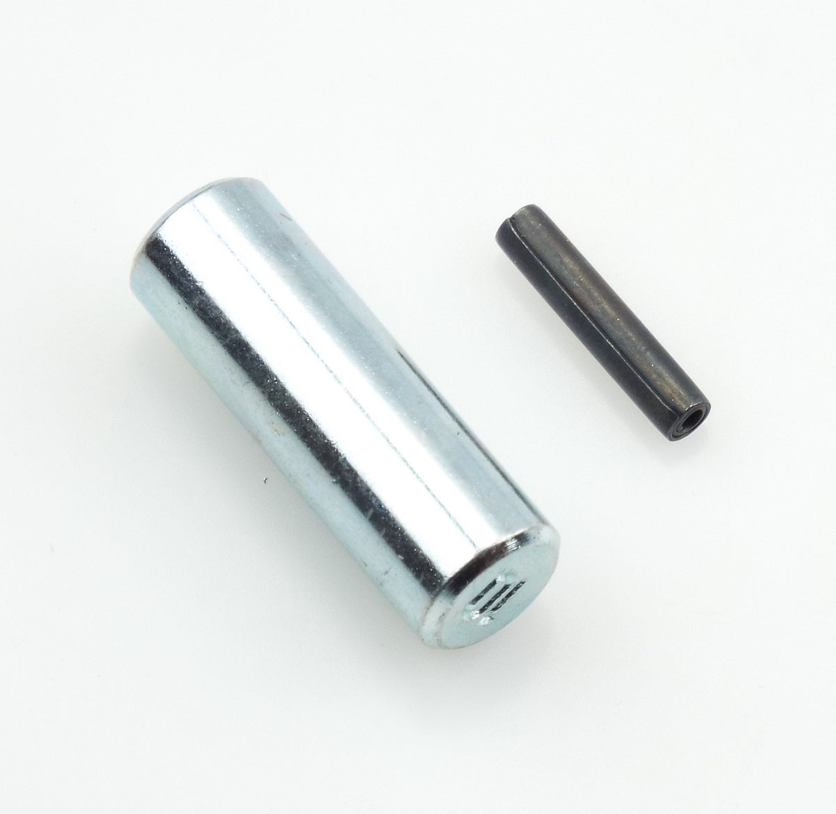 Sworzeń i kołek zabezpieczający do EKF, VKF, AG, VVG, VHG, TK, GHS, GHK, SGC, KV, CWG, SGB